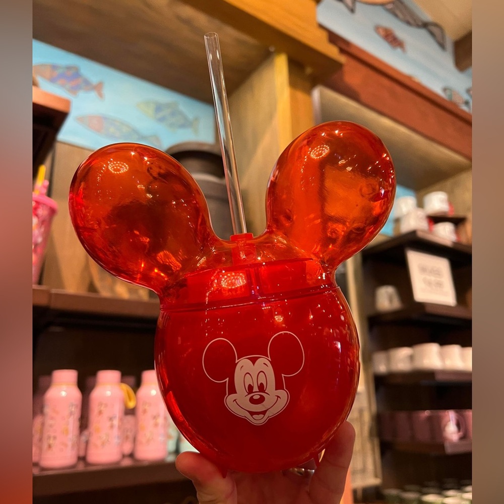 Disney  Red Balloon Sipper NEW